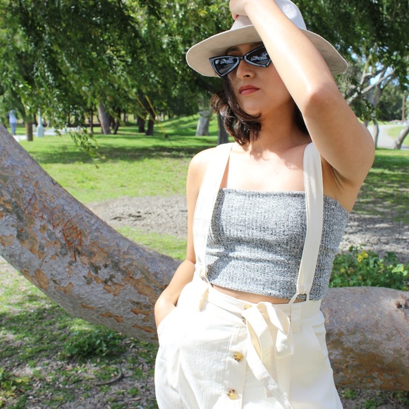 🚨//LAST CHANCE// Off White button down dress - Picture 5 of 8